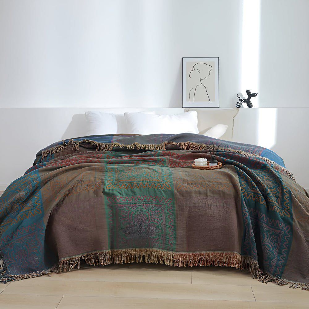 Plaid à pompons mandala bohème pour une décoration intérieure douillette