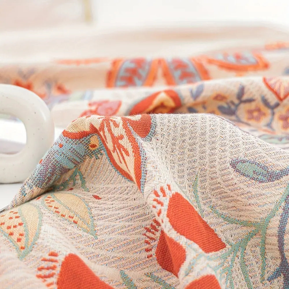 Plaid en coton réversible - Design Vineyard Blossom pour un salon cosy