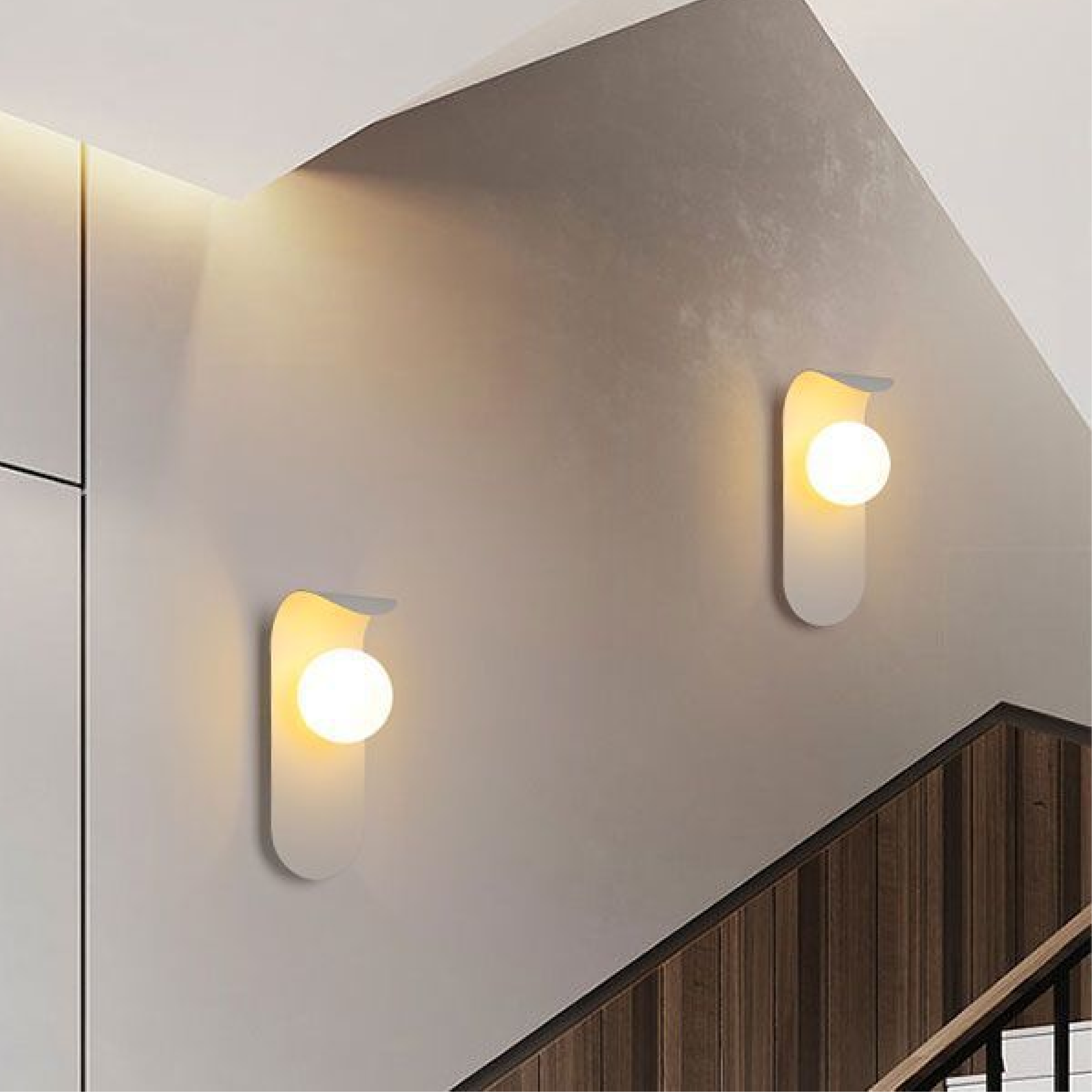 Skandinavische schwarze Metall Wandleuchte mit Glasglobus - moderne Beleuchtung