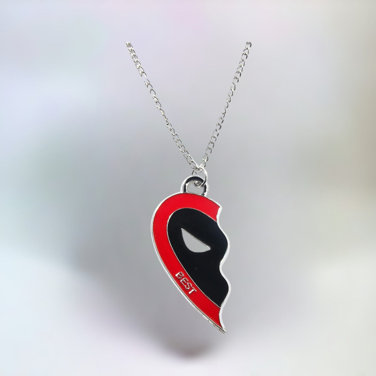 Collier d’amitié Deadpool et Wolverine - Motif cœur séparé