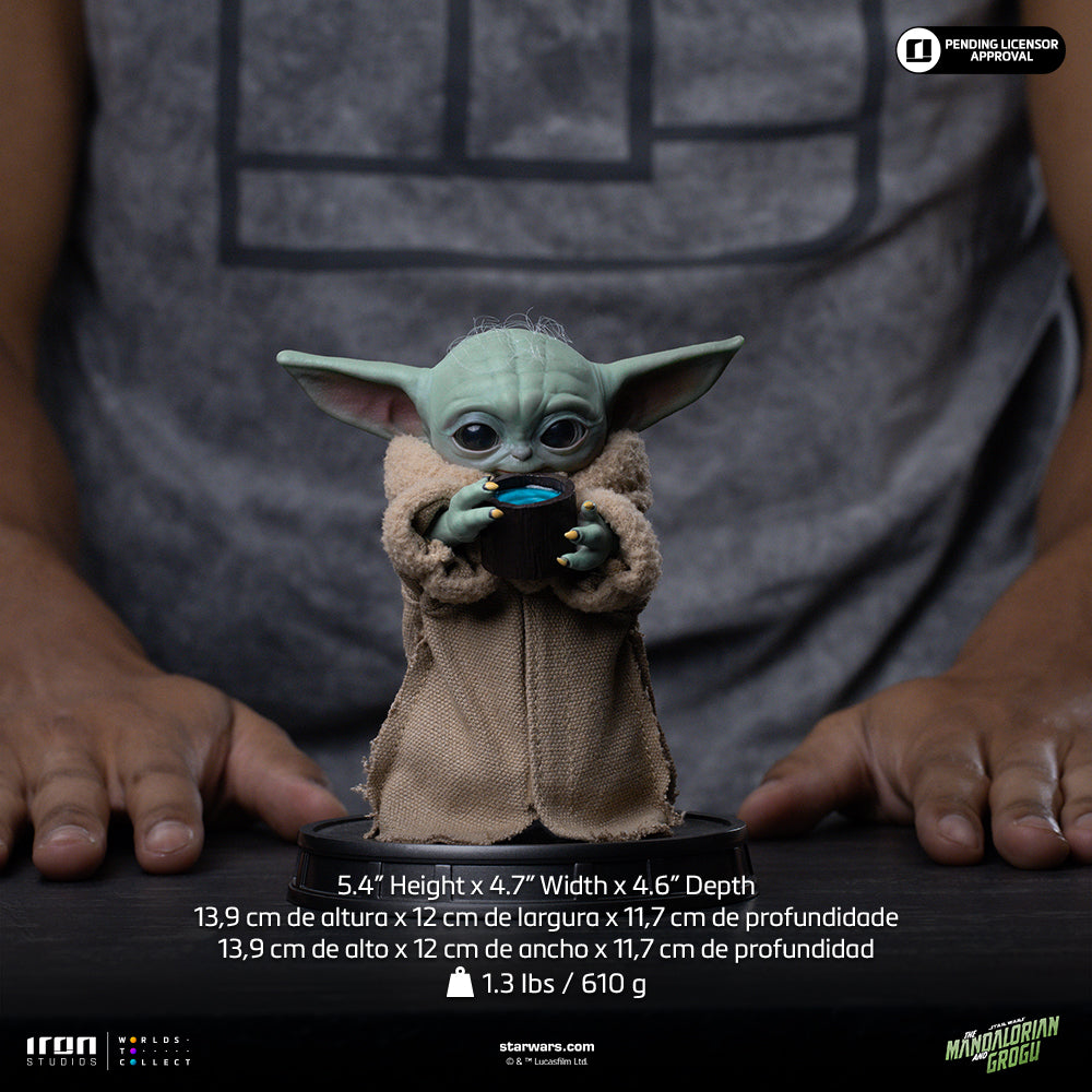 Statue de présentation Grogu Toujours affamé - Collection Mandalorian et Grogu d'Iron Studios