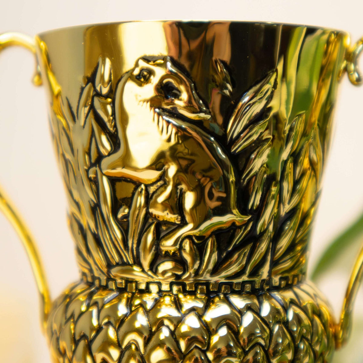 Réplique de la coupe de Helga Poufsouffle Harry Potter - Accessoire d’exposition de 13.5 cm