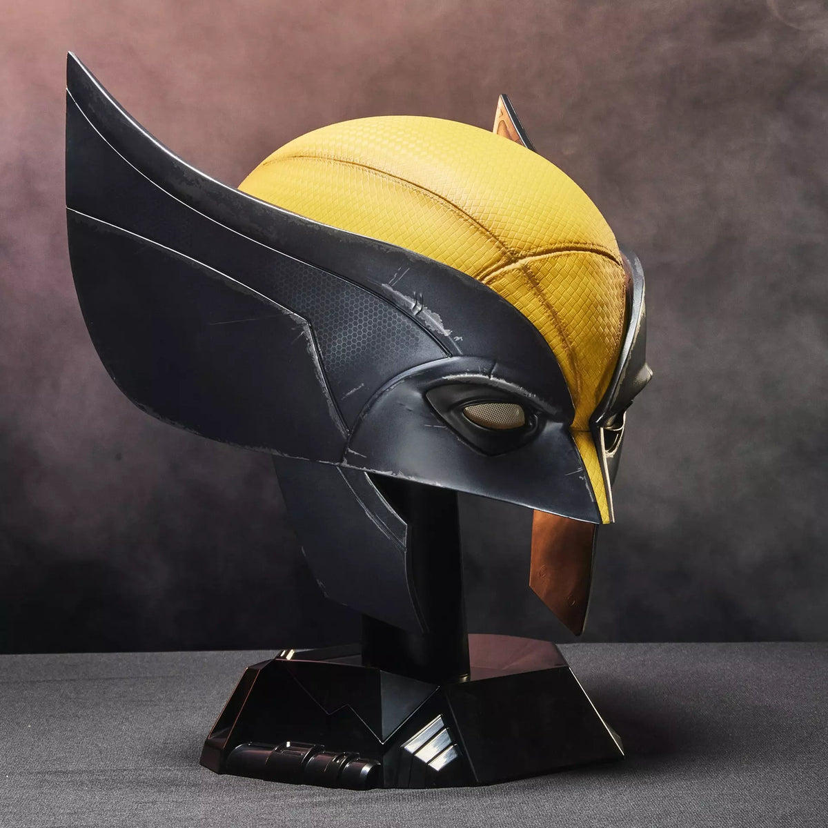 Marvel Legends Series Wolverine Premium-Rollenspielmaske - Sammlerstück