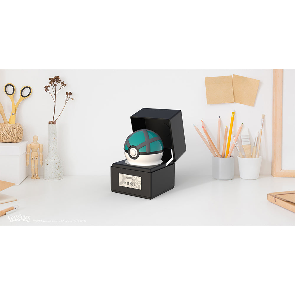 Pokémon Die-Cast Net Ball Interactive Replica