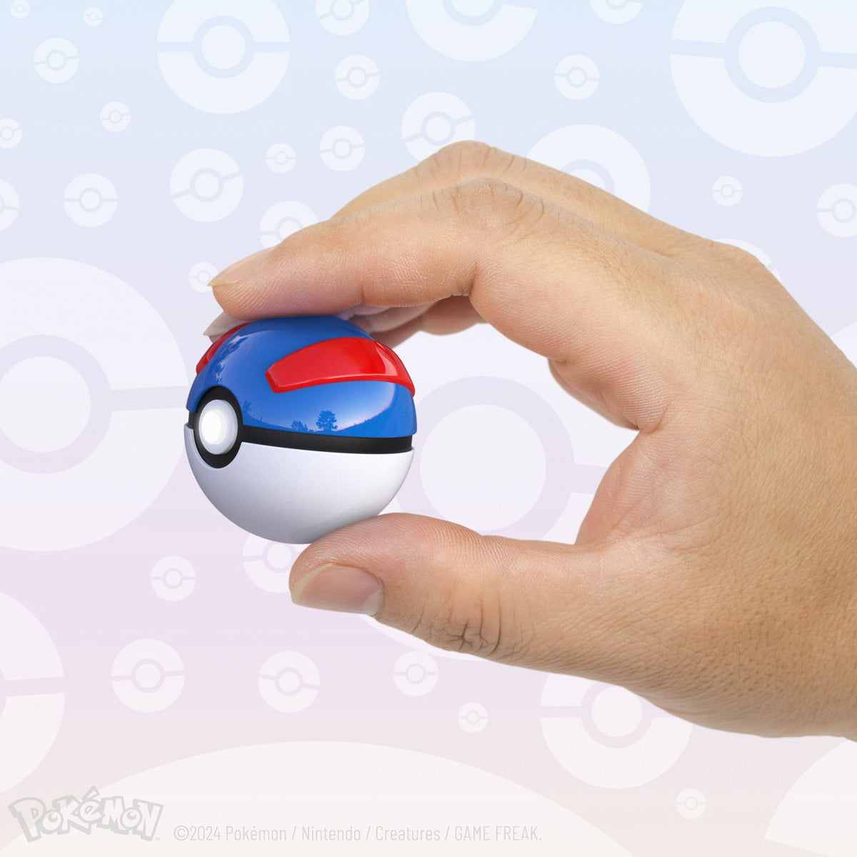 Réplique interactive de la Mini Super Ball en métal moulé Pokémon