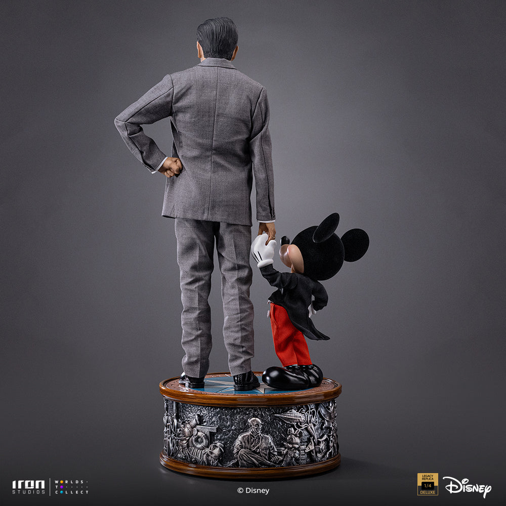 Walt Disney & Mickey Mouse Statue - Disney Classics - Legacy Replica 1/4 - Pre-Order
