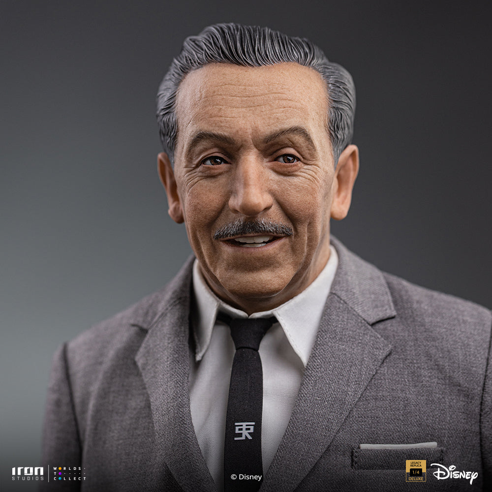 Walt Disney & Mickey Mouse Statue - Disney Classics - Legacy Replica 1/4 - Pre-Order