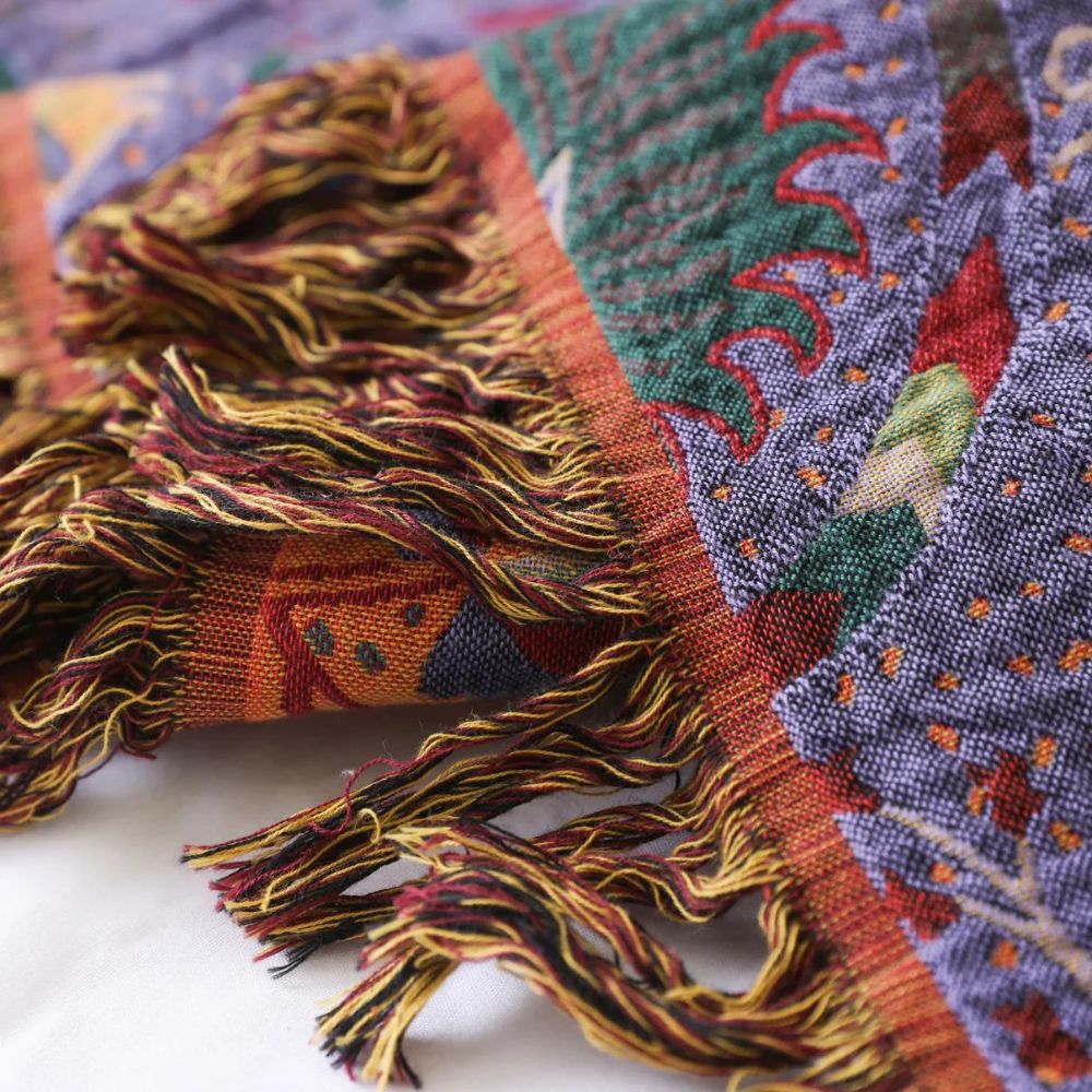 Soft Peacock Tassel Cotton Throw Blanket for Cozy Home Decor