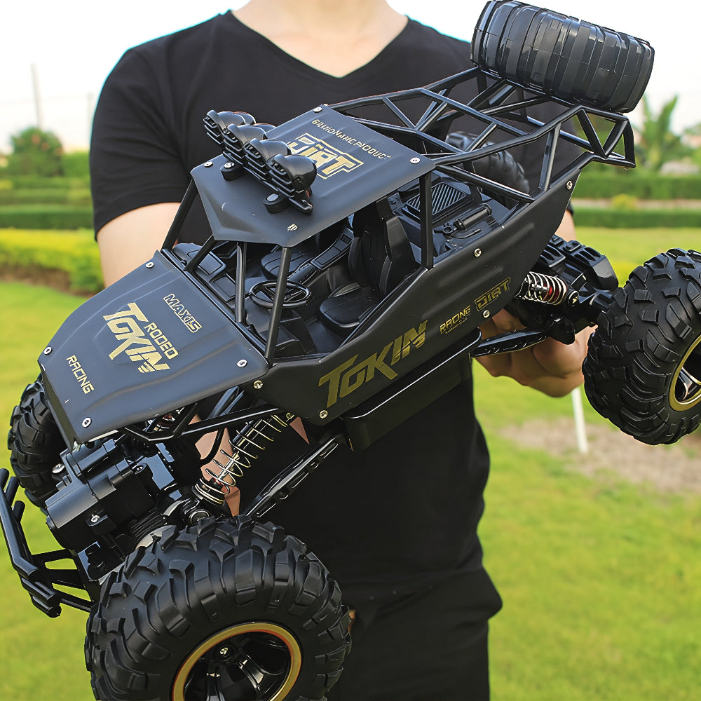1:12 4WD RC Off-Road Truck with Two Rechargeable Batteries