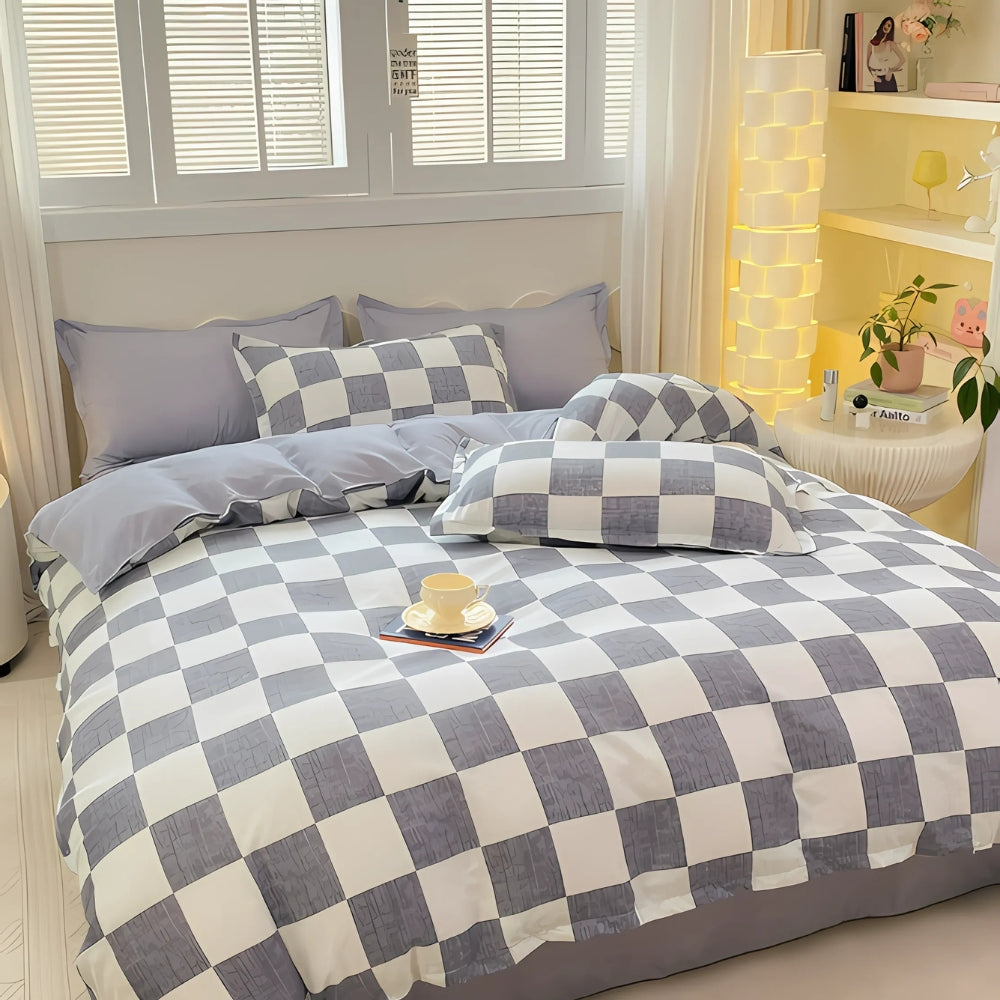 Chateau Checkered Bedding Set - 3 Piece Comforter & Pillowcase Set