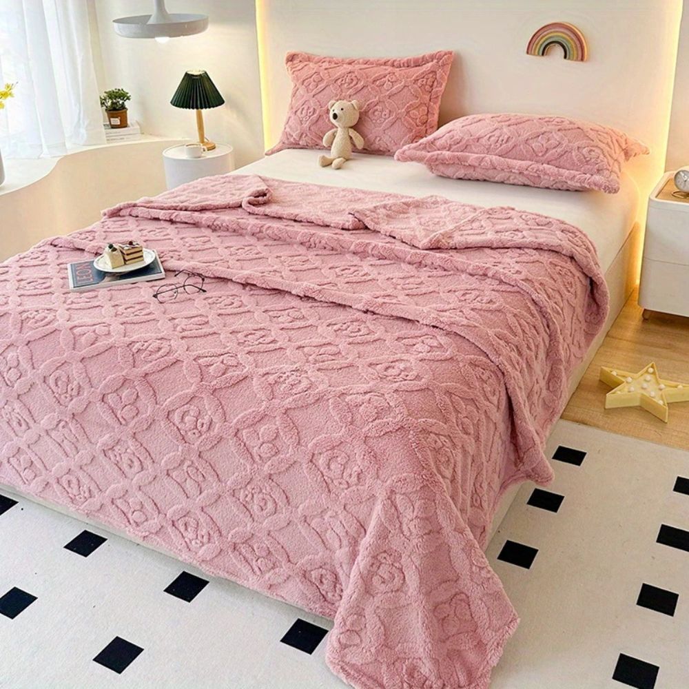 Cozy Leaf Embroidery Fleece Blanket for Winter Warmth & Comfort