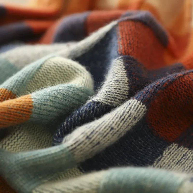 Pull en laine mérinos à carreaux pour femmes Calveria