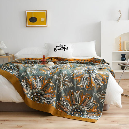 Reversible Boho Floral Quilt - Soft Lightweight Bedding Set