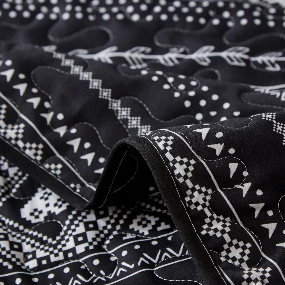 Modern Boho Bedding Set - Stylish Comforter Set for Cozy Bedroom Decor