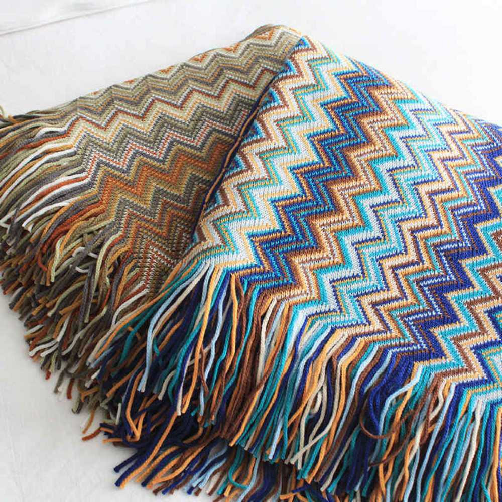 Colorful Zigzag Knit Throw Blanket with Tassels - Cozy Home Decor