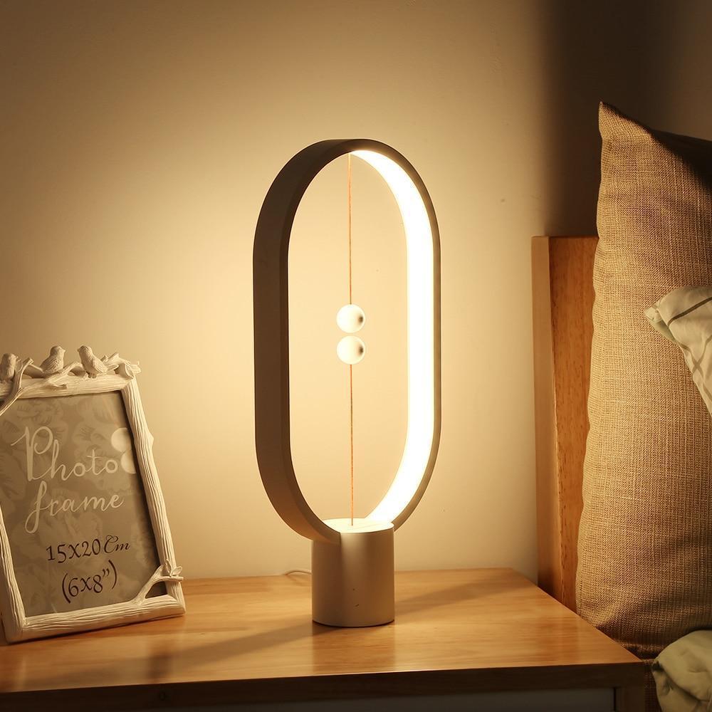 Moderne Holz-LED-Tischlampe mit Touch-Steuerung & magnetischem Schalter