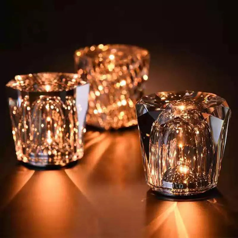 Wiederaufladbare Kristall-LED-Tischlampe | Warmes Licht & kabelloses Design