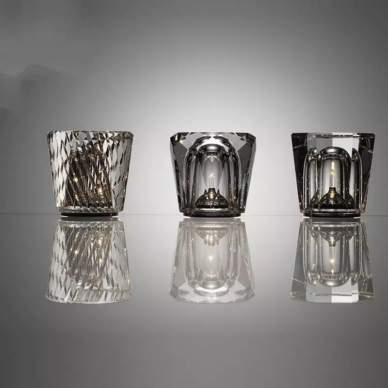 Wiederaufladbare Kristall-LED-Tischlampe | Warmes Licht & kabelloses Design