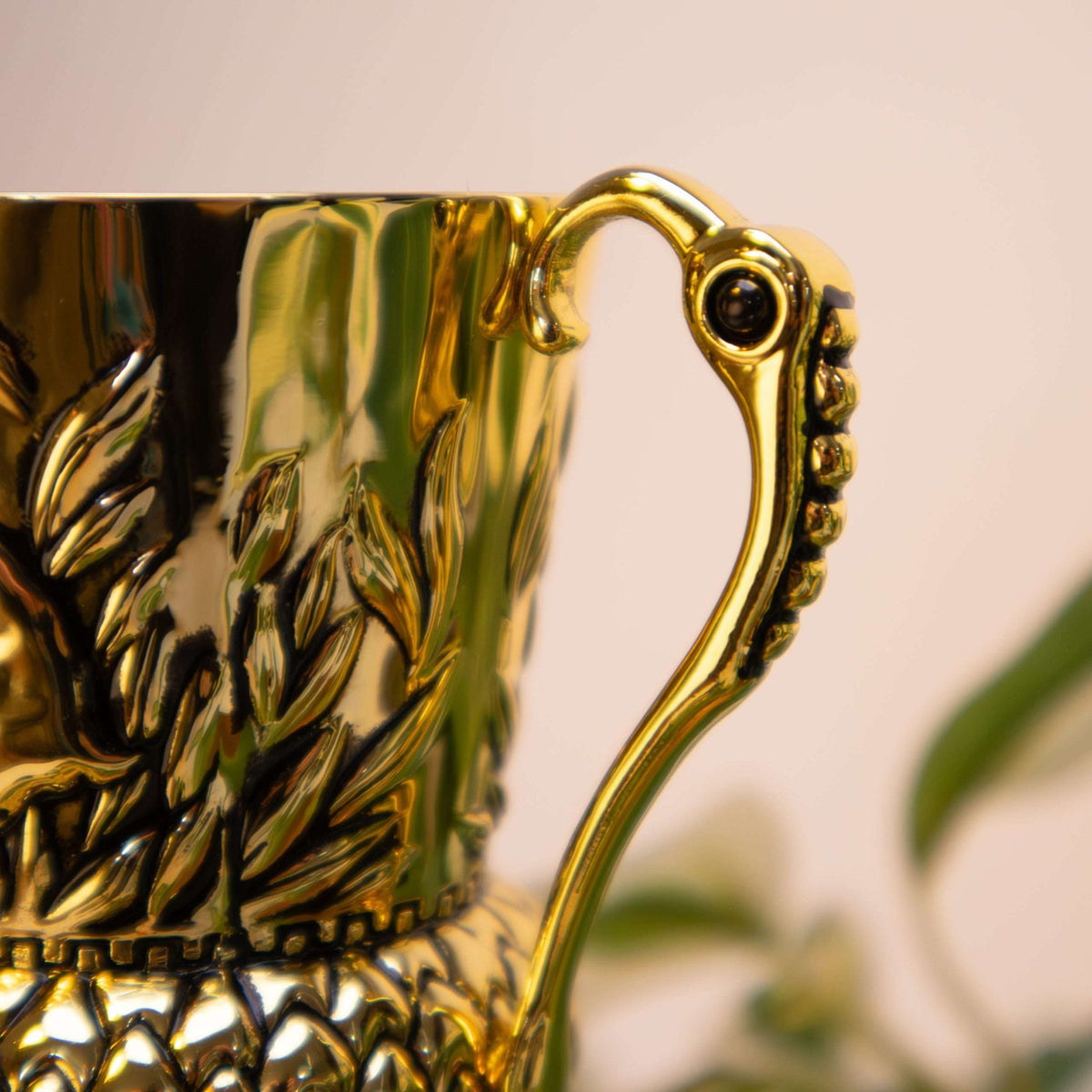 Harry Potter Replik des Kelchs von Helga Hufflepuff - 13.5 cm Ausstellungsrequisite