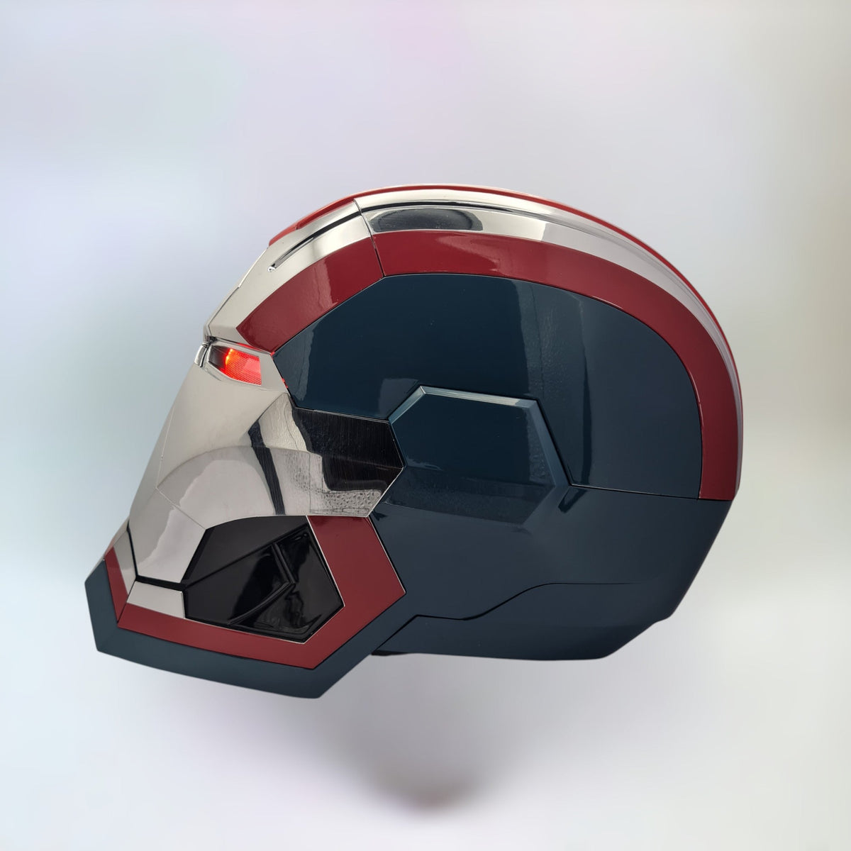 Iron Patriot Helmet - Voice Control and LED Eyes