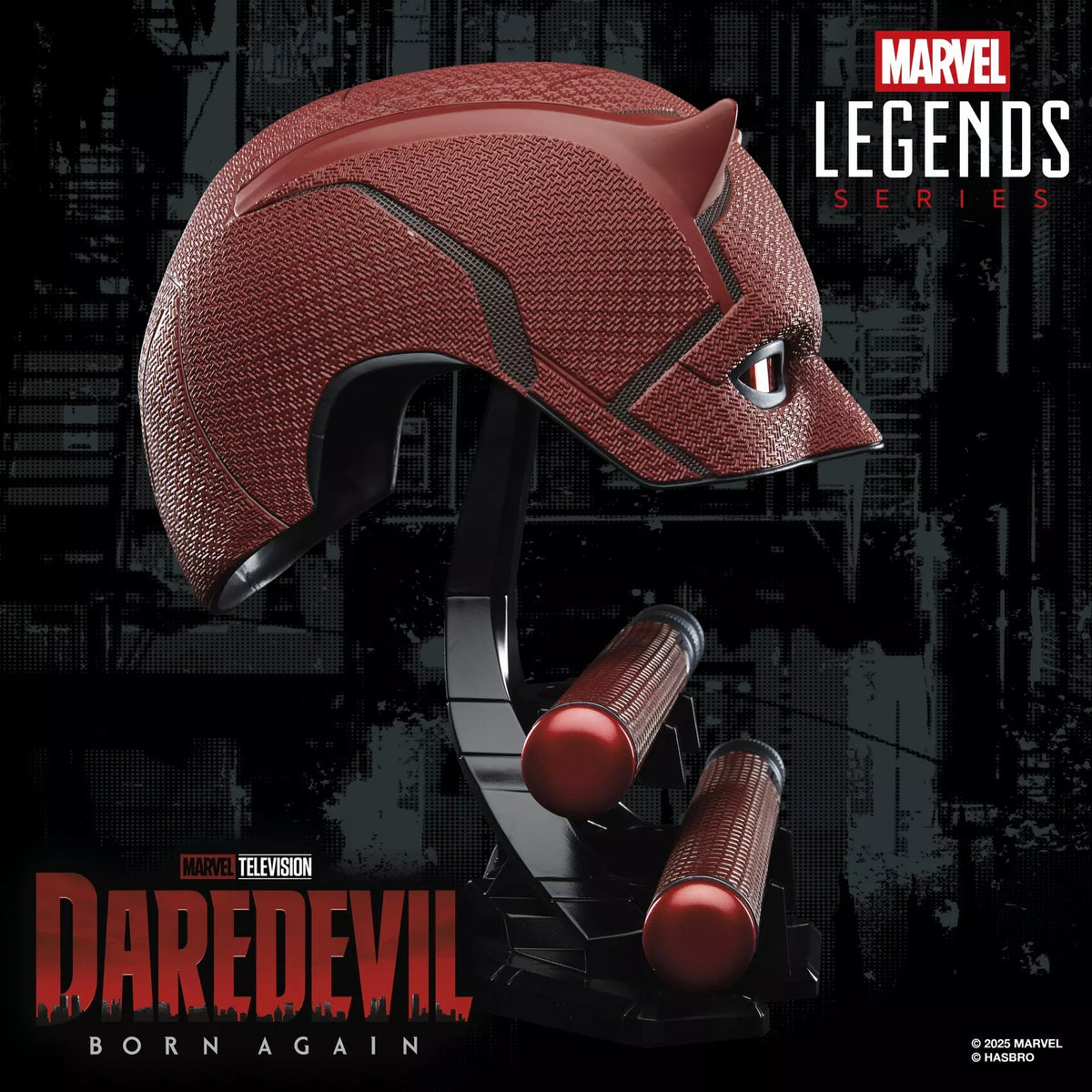 Masque premium et gourdin de jeu de rôle Daredevil: Born Again de la série Marvel Legends - objet de collection