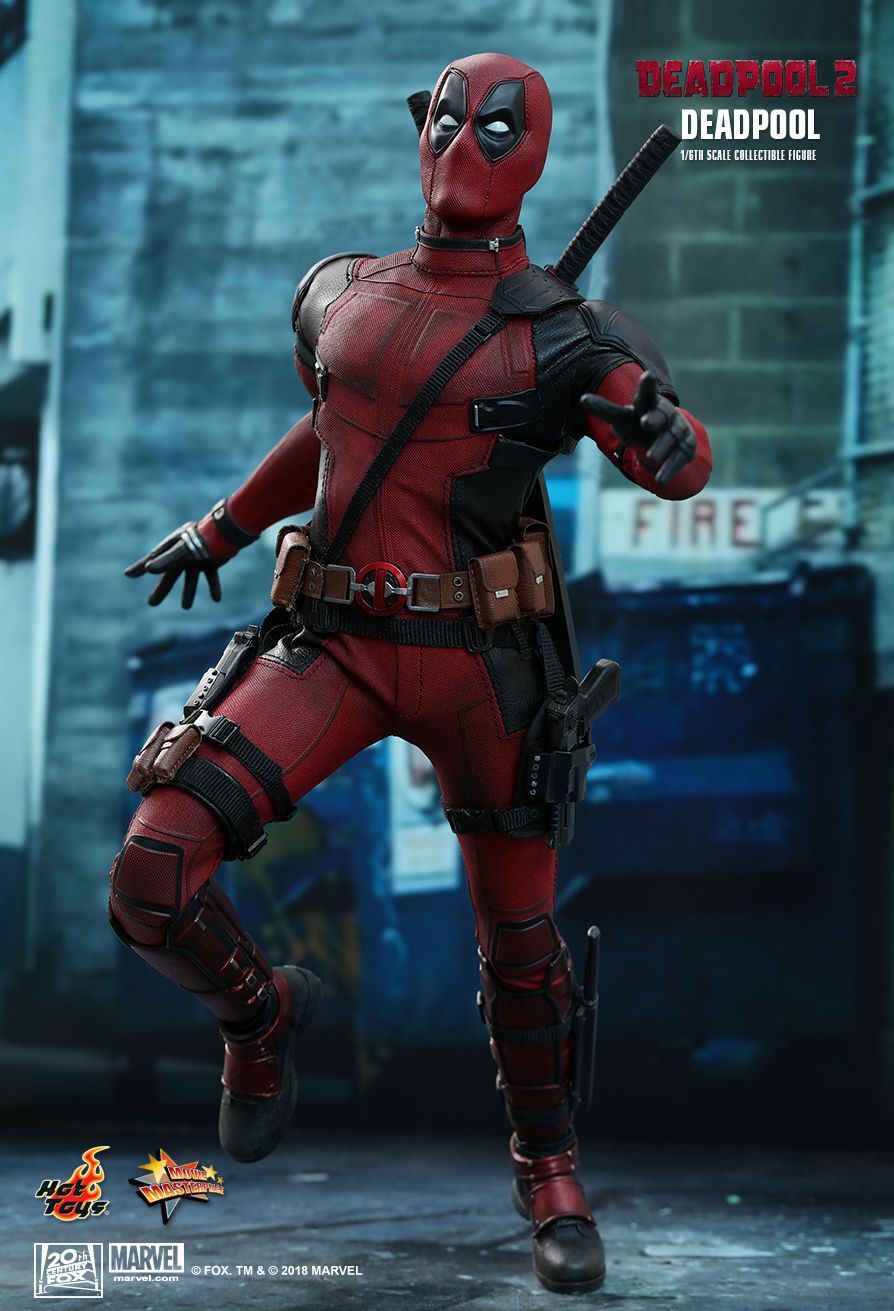 Figurine d’action de Deadpool 2 à l’échelle 1/6 - Hot Toys
