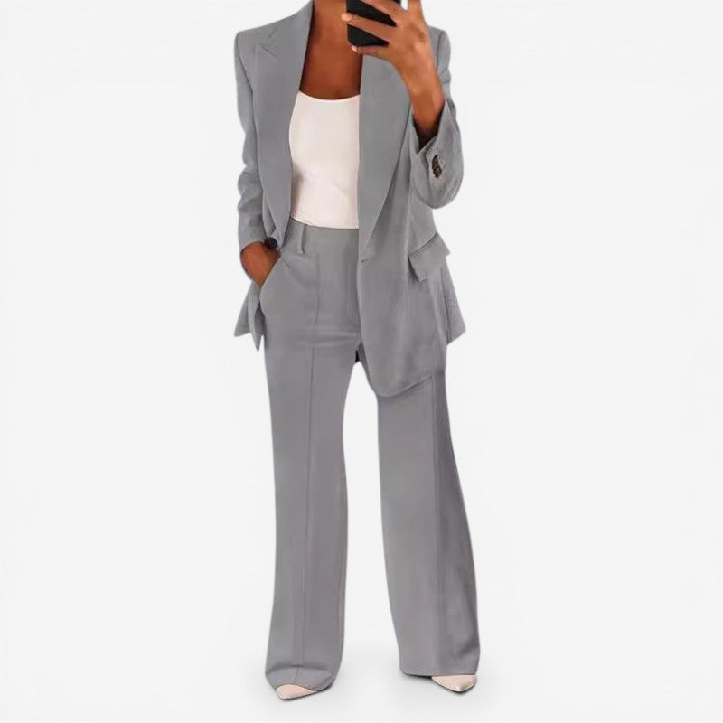 Ein-Knopf Blazer Hosenanzug Set