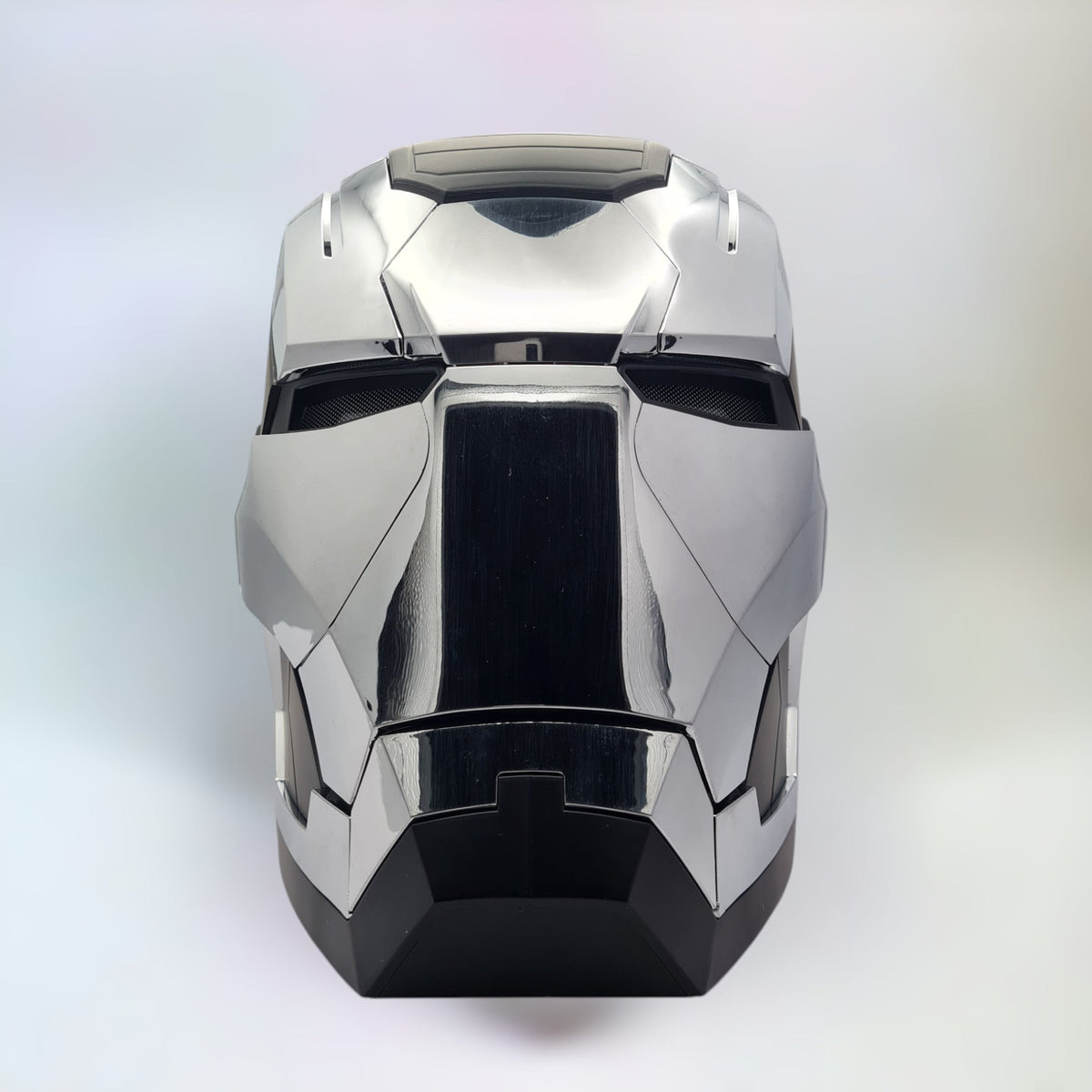 War Machine Helm - Sprachsteuerung und LED-Augen