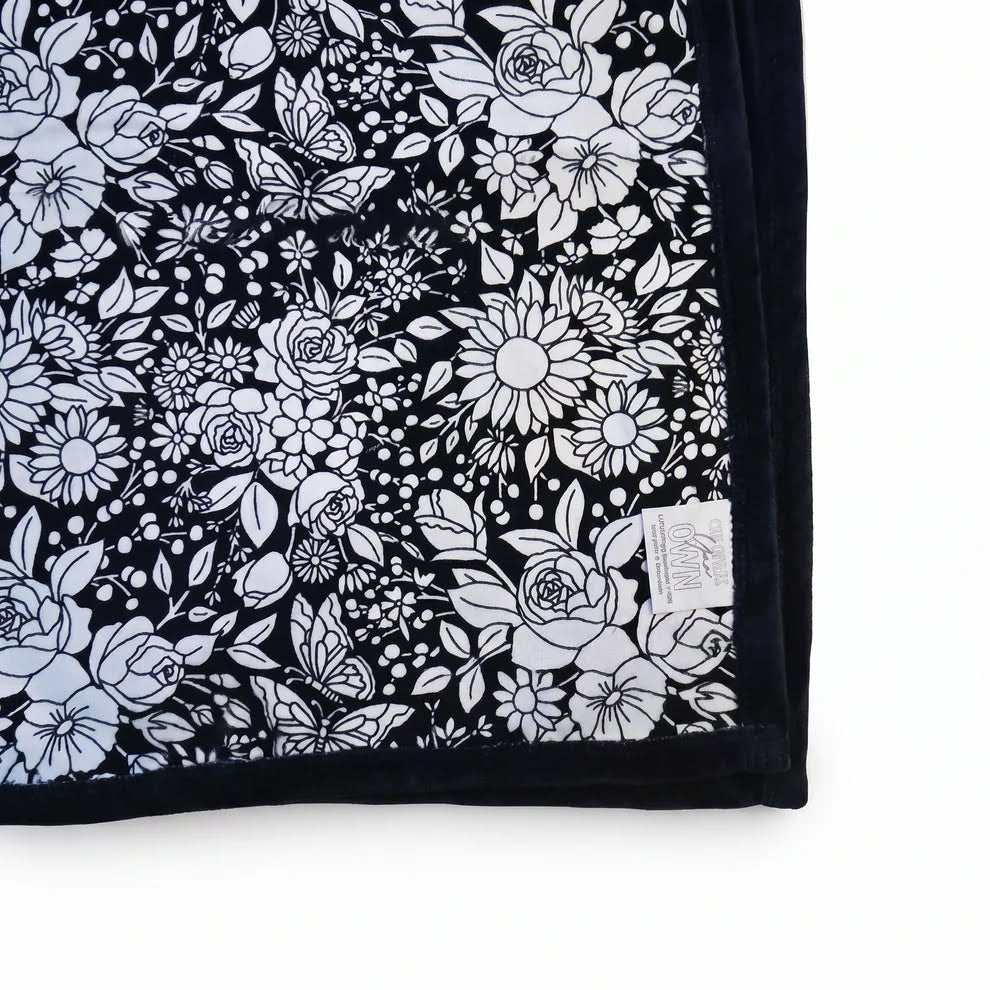DIY Colouring Blanket Set with Fabric Markers