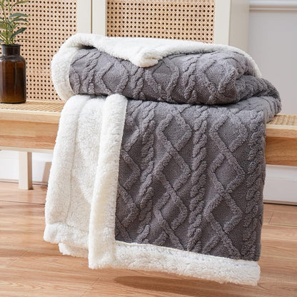Cozy Sherpa Fleece Blanket for Ultimate Warmth and Comfort