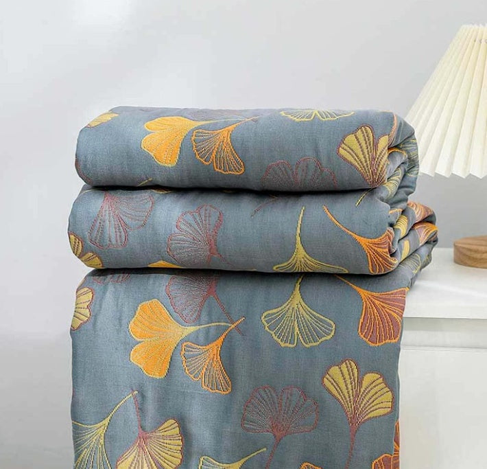 Cozy Ginkgo Leaf Fleece Throw Blanket for Home Decor & Comfort