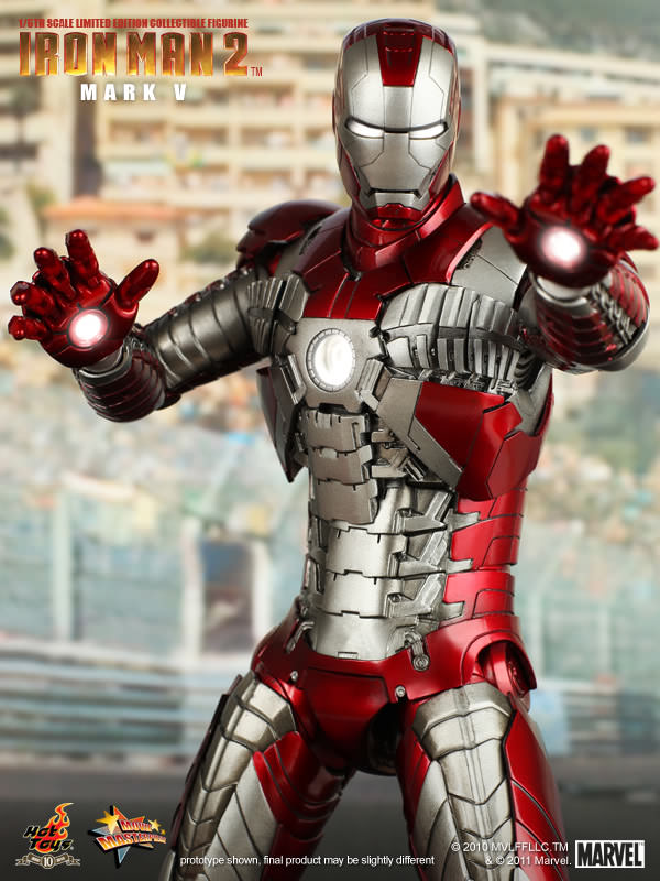 Iron Man (Mark V) 1/6 Scale Action Figure - Hot Toys
