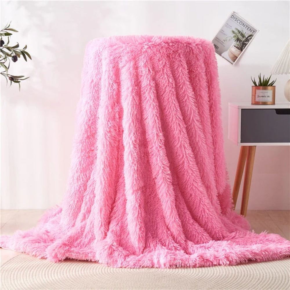 Plaid en fausse fourrure duveteuse confortable pour décoration intérieure et chaleur