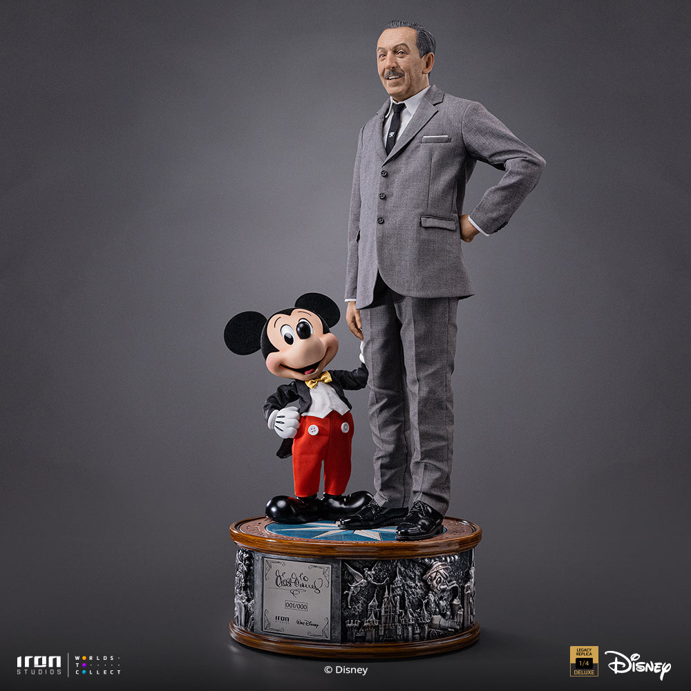 Walt Disney & Mickey Mouse Statue - Disney Classics - Legacy Replica 1/4 - Pre-Order